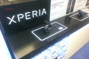 Держатель POWER PUCK для защиты выкладки мобильной электроники